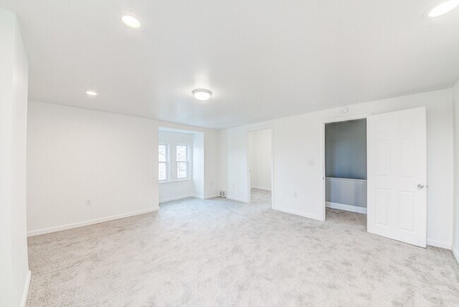 Foto del edificio - 744 Proctor Wy