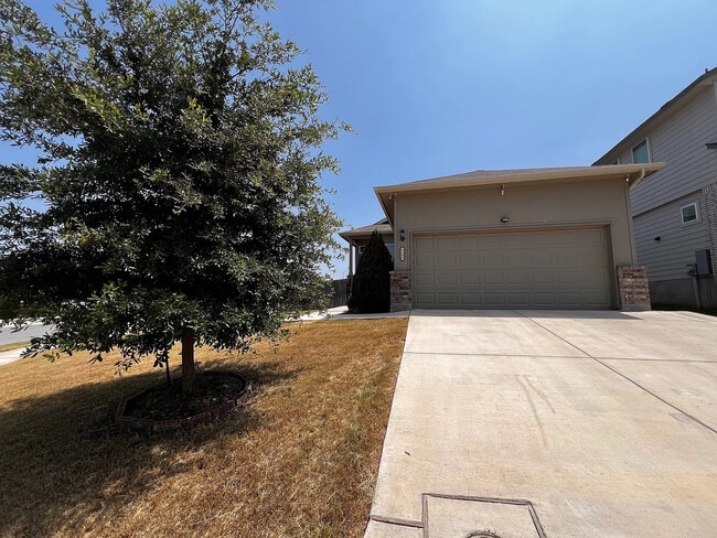 Building Photo - Room in House on Devils River