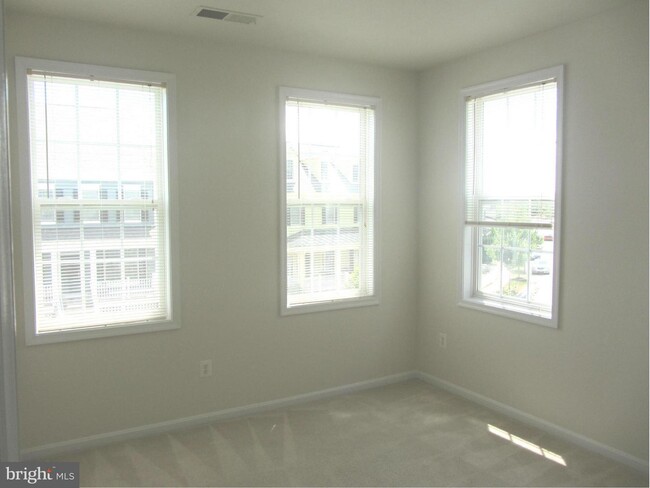 Foto del edificio - 3948 Addison Woods Rd