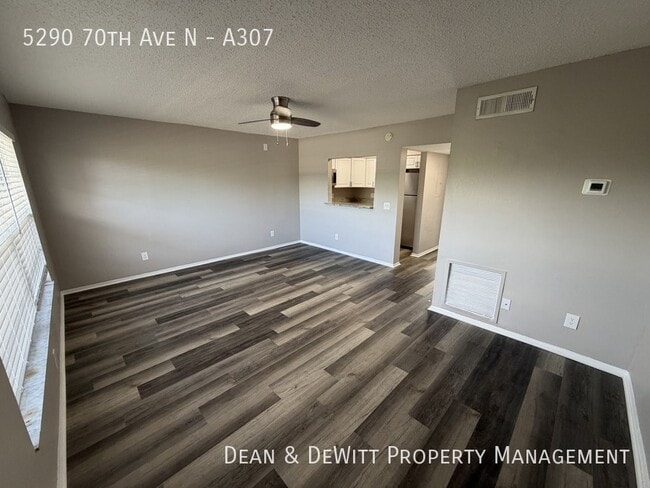 Building Photo - 1 Bed/1 Bath - Unit B106