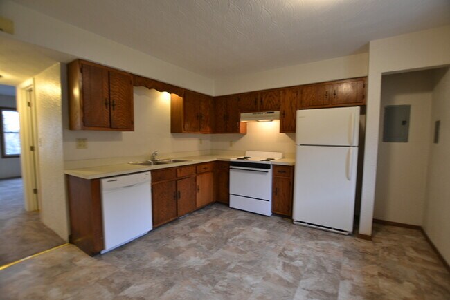 Foto del edificio - 626 Meadowood Ln