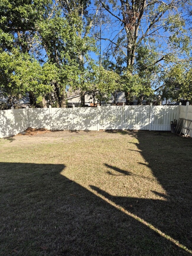 Foto del edificio - 3053 Schroer Dr