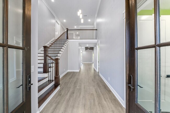 Foto del edificio - 601 Joyce Ave