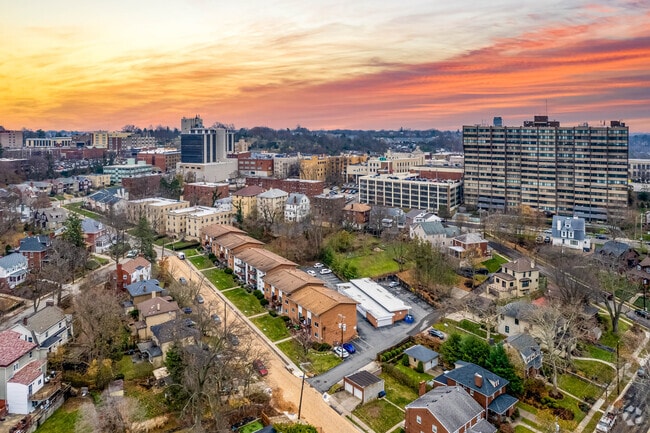 Aerial Photo - 129 Baywood Ave