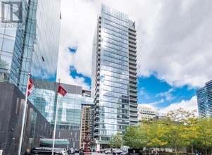 Building Photo - 55 Scollard St