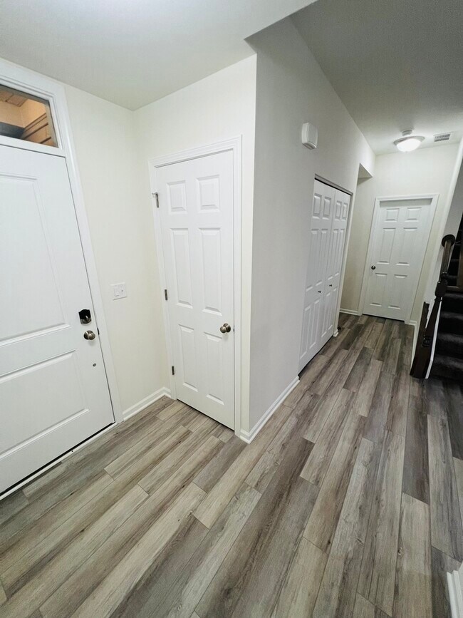 Building Photo - 4132 Calder Ln