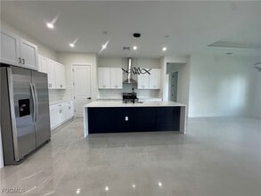 Building Photo - 215 SE 23rd Terrace Building Photo - 215 SE 23rd Terrace