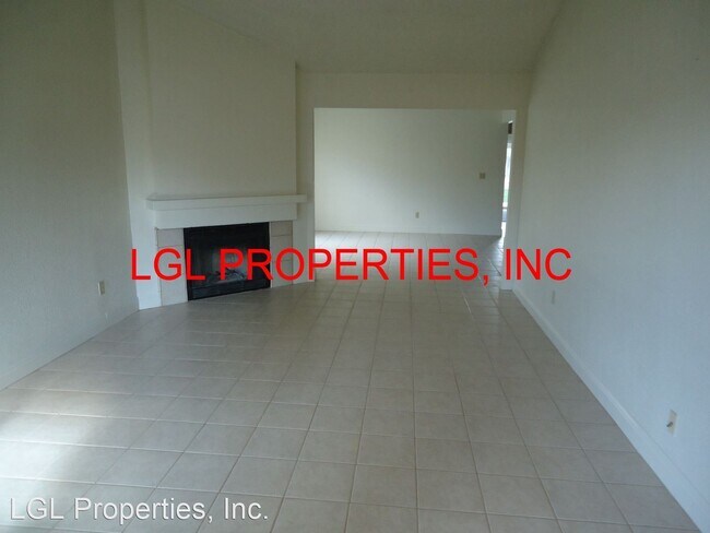 Foto del edificio - 2 br, 2 bath Apartment - 72 Pulsar Circle