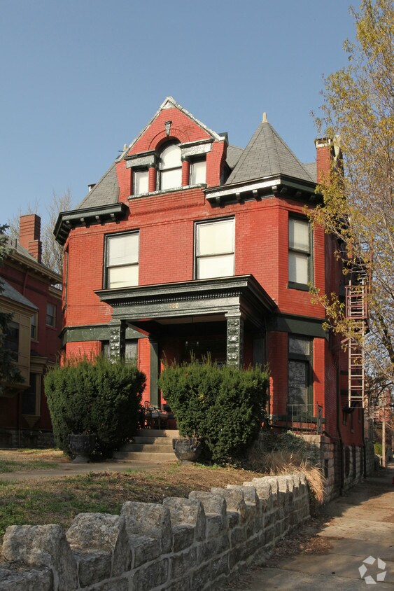 Foto principal - 1700 S 3rd St