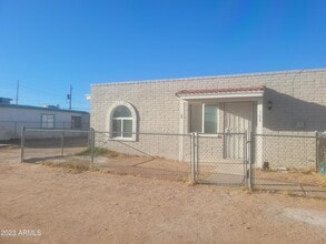 Building Photo - 506 E Southern Ave