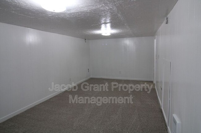 Building Photo - 1849 S Higbee Ave