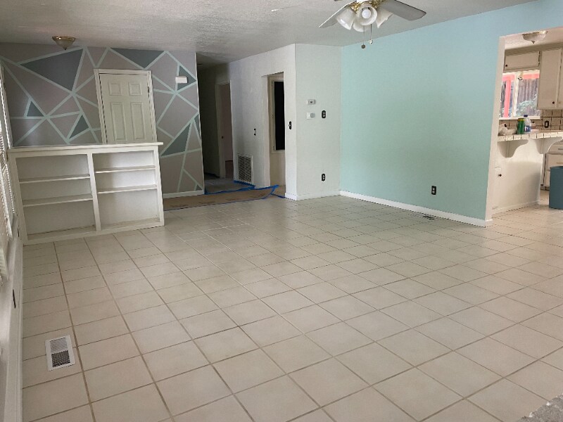 Foto principal - 175 Orrin Dr