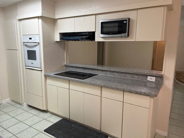 Foto del edificio - 22107 Merrymount Dr