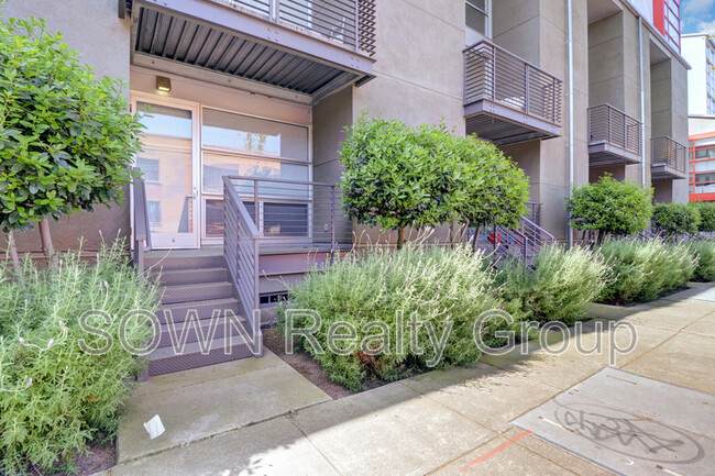 Building Photo - 1007 41st St