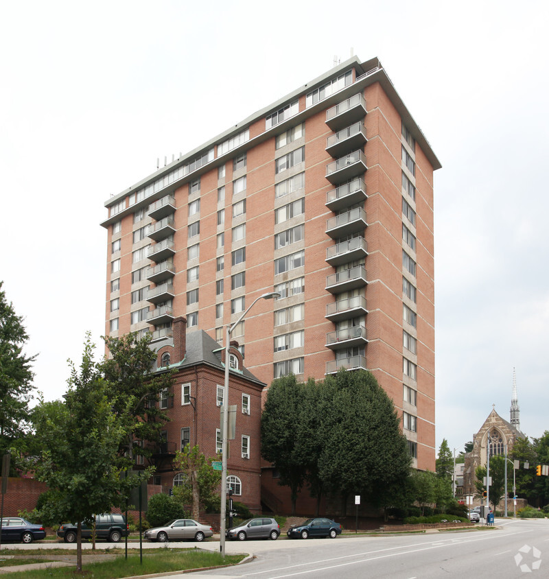 Building Photo - University One Condos