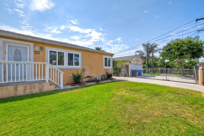 Building Photo - 122 Johnston Ln