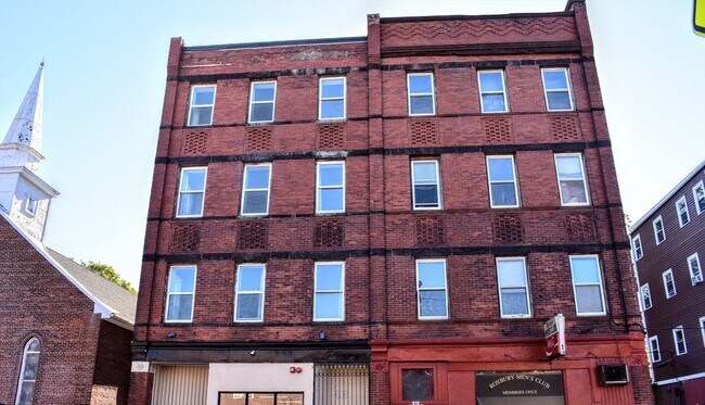 Foto del edificio - 608 Shawmut Ave