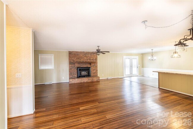 Foto del edificio - 24752 Kates Dr