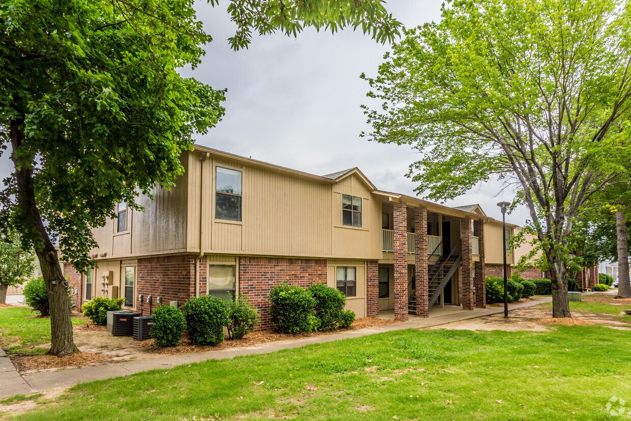 Meadow Lake Apartments Apartments in Searcy, AR