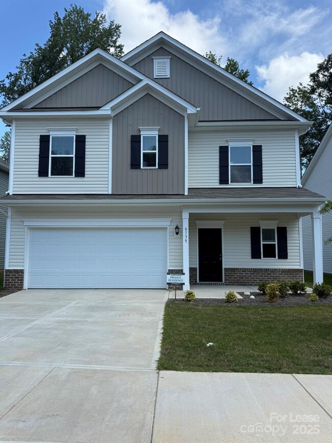 Building Photo - 6135 Moonview Ct