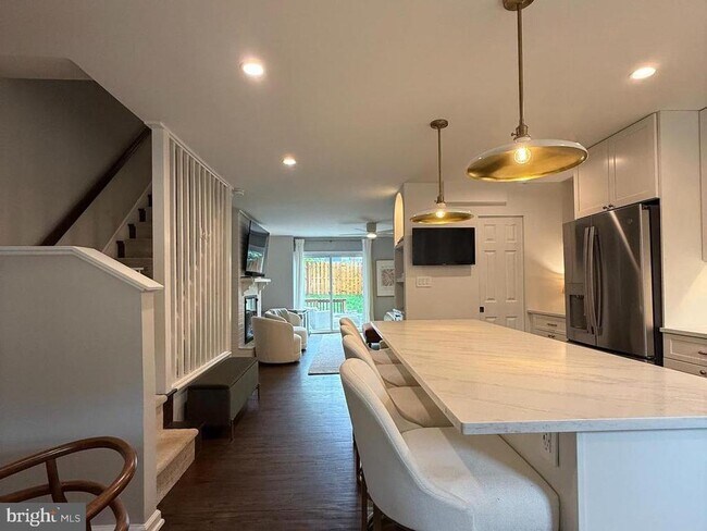 Foto del edificio - 109 Sutcliffe Ln
