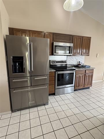 Foto del edificio - 3610 Willowood Dr