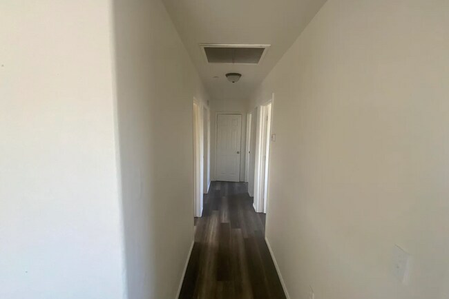 Foto del edificio - 1460 W St Marys Rd