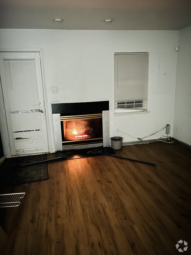 Building Photo - 4128 Ashmere Cir