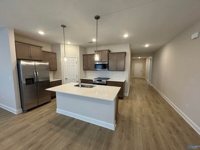 Foto del edificio - 122 Burdine St