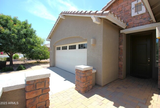 Building Photo - 4936 S Twinleaf Dr