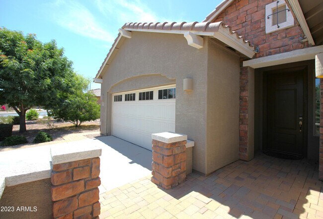 Foto del edificio - 4936 S Twinleaf Dr