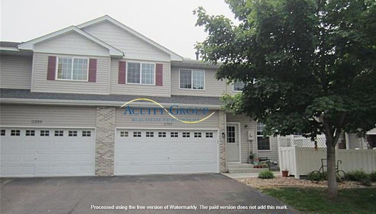 Primary Photo - 2BR, 3BA Townhome for Rent