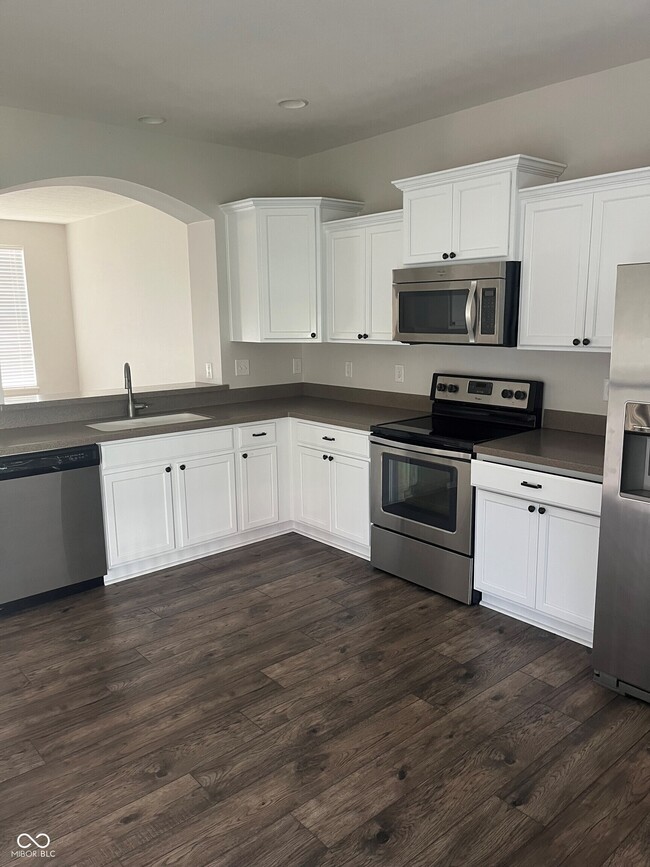 Building Photo - 12721 Tamworth Dr