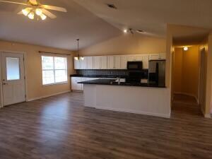 Building Photo - 8075 Hartington Dr