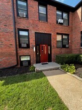 Building Photo - 4706 Cass St