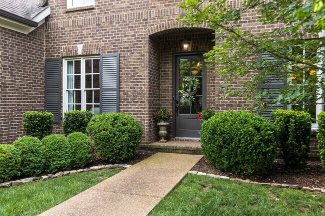 Building Photo - 209 Lyle Ct