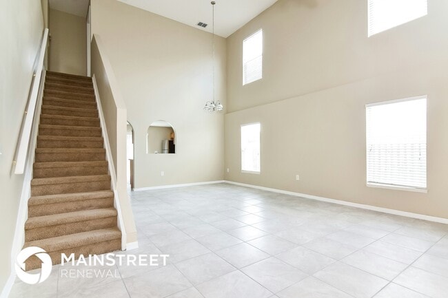 Building Photo - 2037 Whispering Trails Blvd