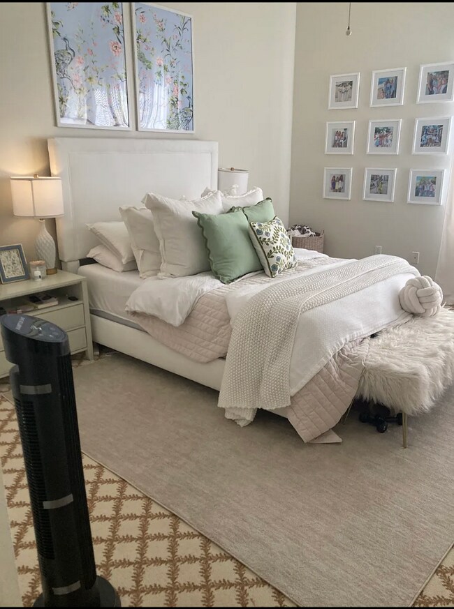 Foto del edificio - 2528 Myrtle Ave