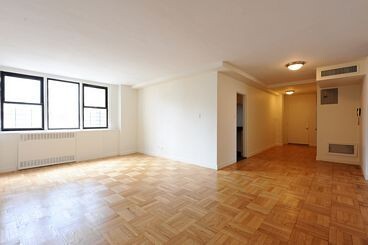 Foto principal - 435 E 79th St