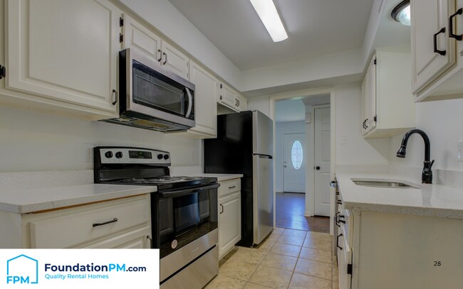 Foto del edificio - 3814 Selden Cove