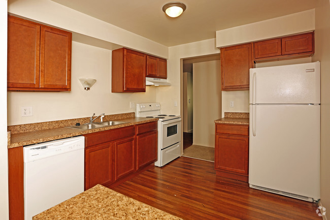 Over Sized Kitchens - Wakefield Apartments