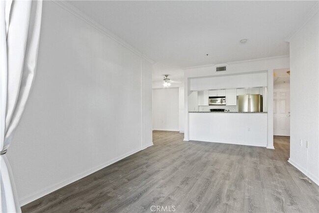 Foto del edificio - 838 Pine Ave