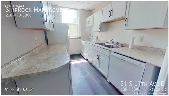 Foto del edificio - 21 S 17th Ave E