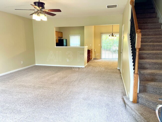 Foto del edificio - 2813 Deerwood Ln