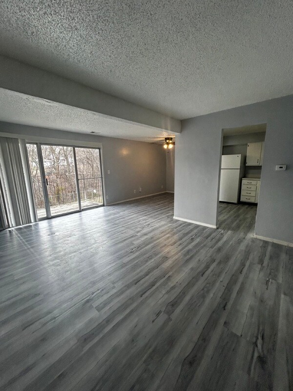 Building Photo - 3309 Wood Ave