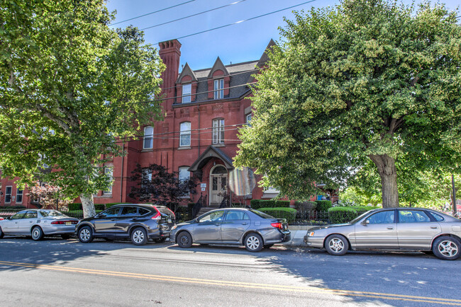 Building Photo - Campus Apartments