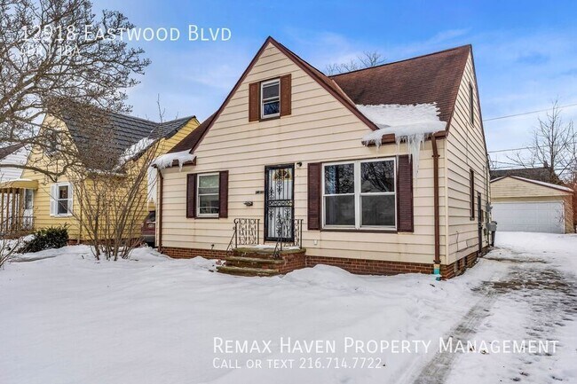 Foto del edificio - 12918 Eastwood Blvd