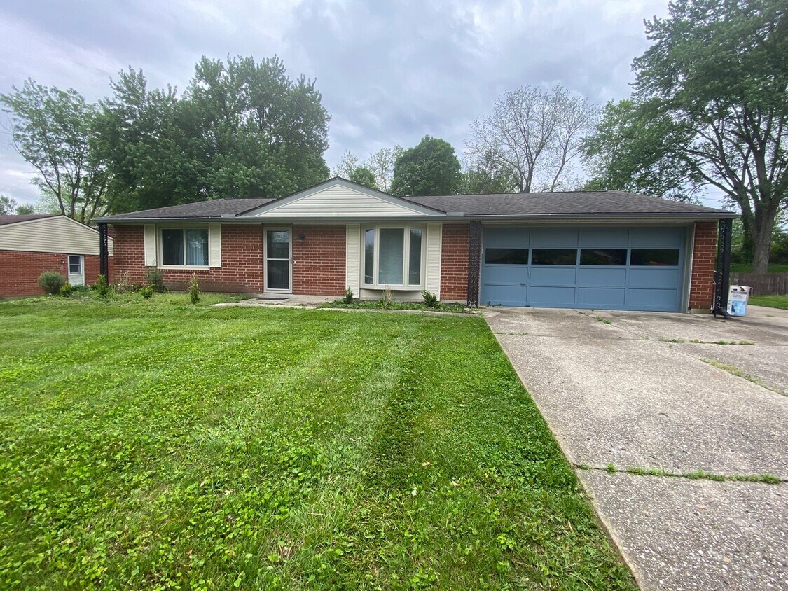 Photo - 2197 Tampico Trail, Bellbrook, Ohio 45305