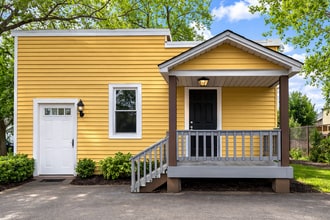 Building Photo - 133-135 W Jackson St