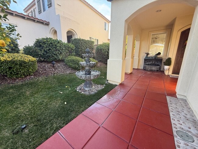 Foto del edificio - 4 Bedroom Home for Rent in Valencia Northp...